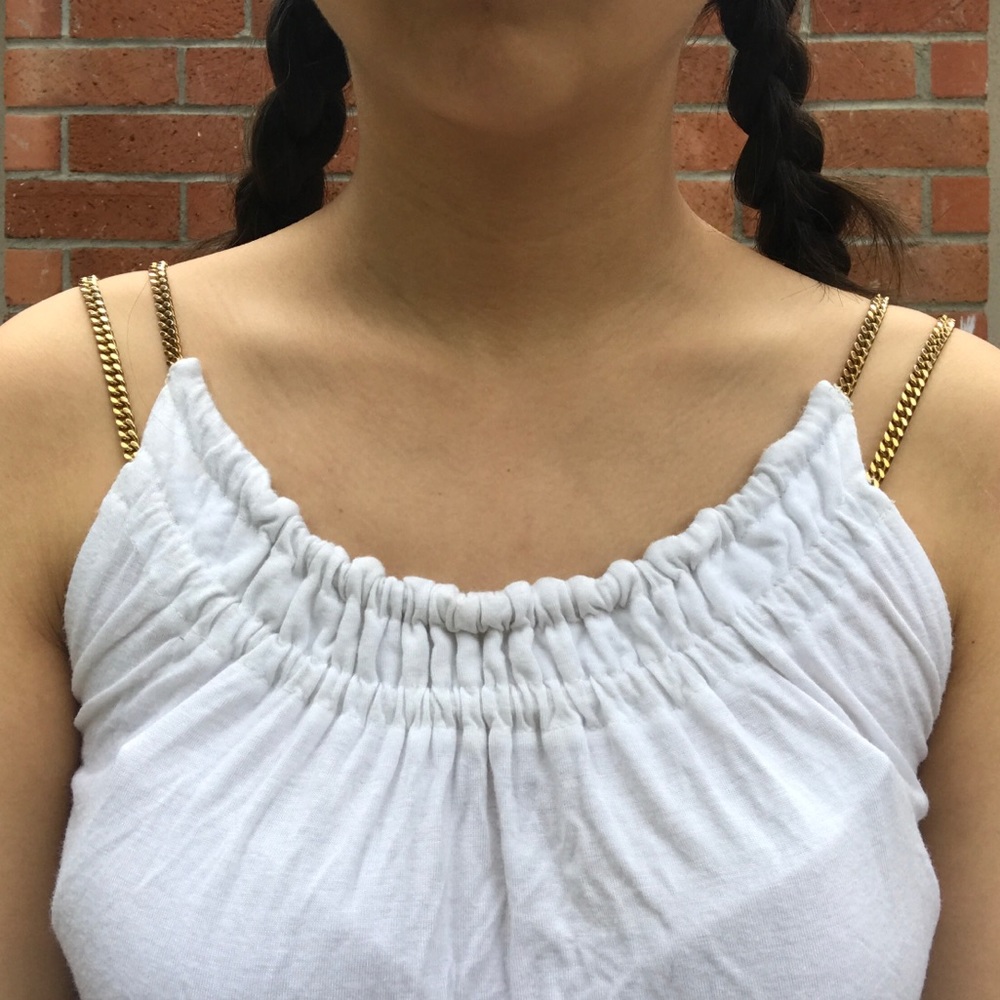 NWOT Gold chain white tank top